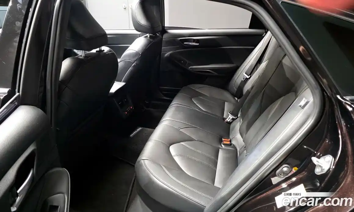 Toyota Avalon 2018 2.5 гидро, фото 16