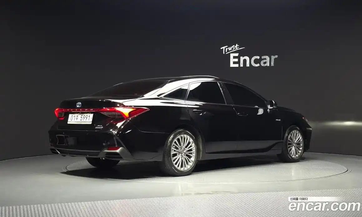 Toyota Avalon 2018 2.5 гидро, фото 2