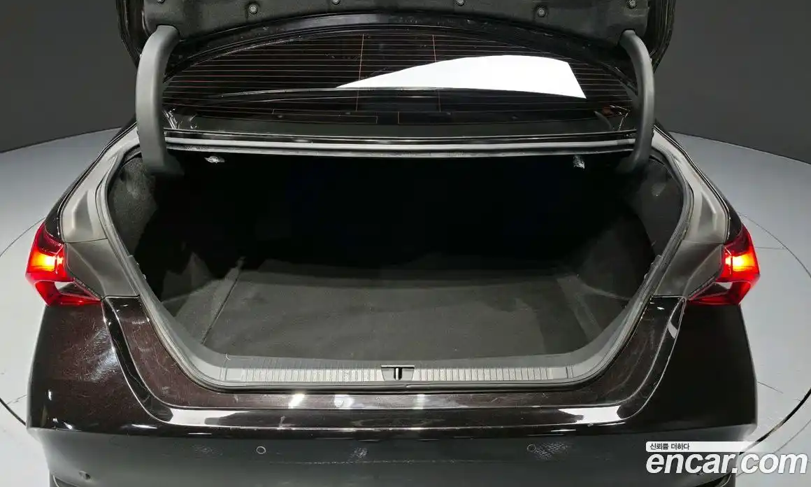 Toyota Avalon 2018 2.5 гидро, фото 32