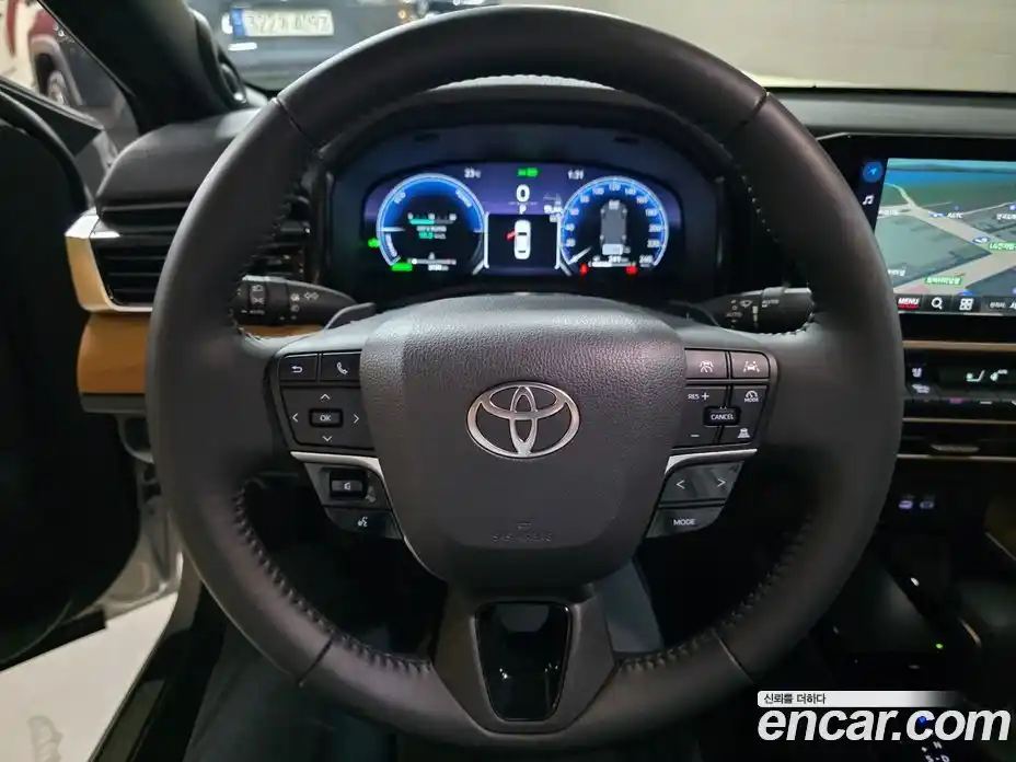 Toyota Camry 2025 2.5 гидро, фото 13