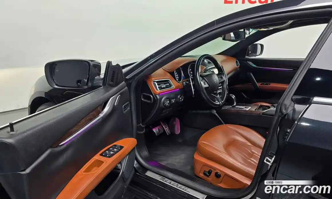 Maserati Ghibli 2016 3.0 гидро, фото 11