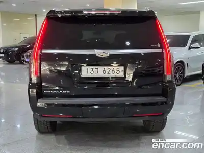 Cadillac Escalade 2017 6.2 гидро, миниатюра 4