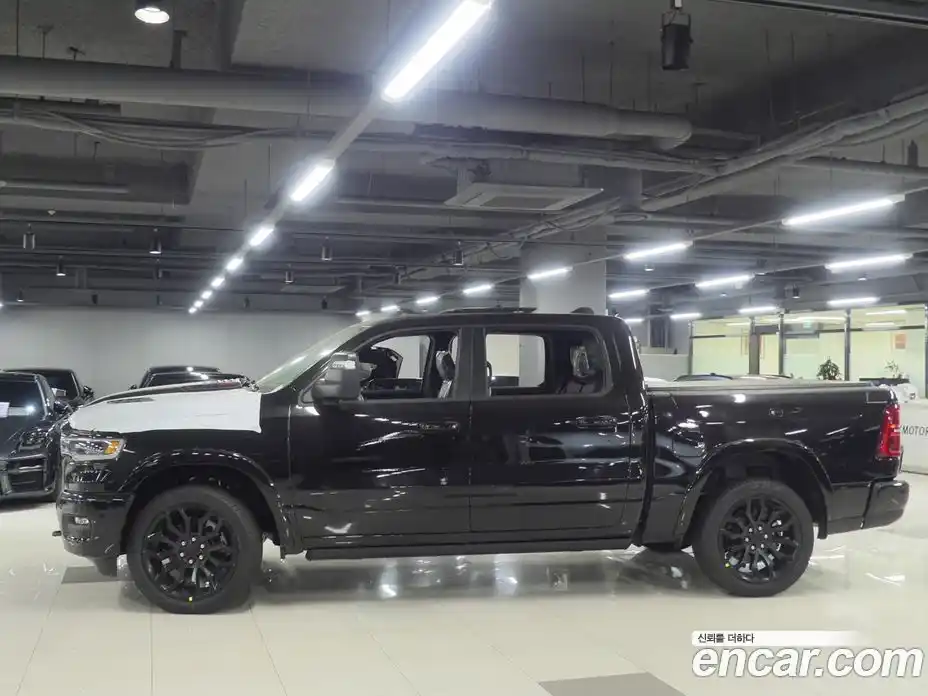 Dodge Ram Pick Up 2026 3.0 гидро, фото 2