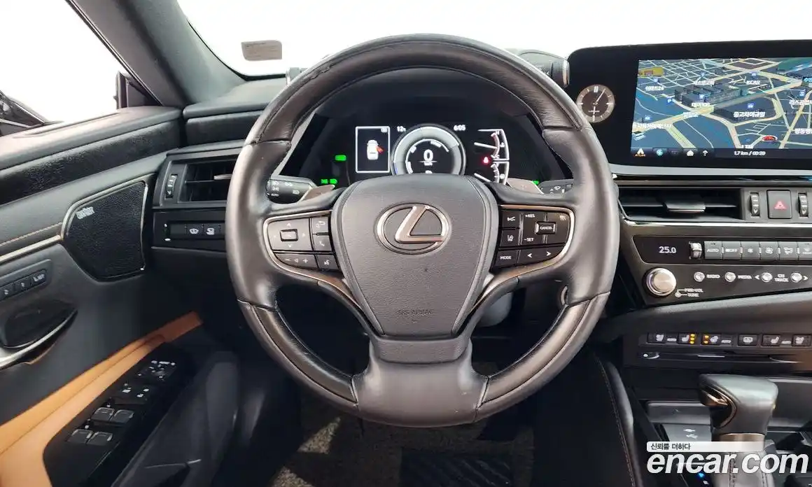 Lexus ES 2022 2.5 гидро, фото 13