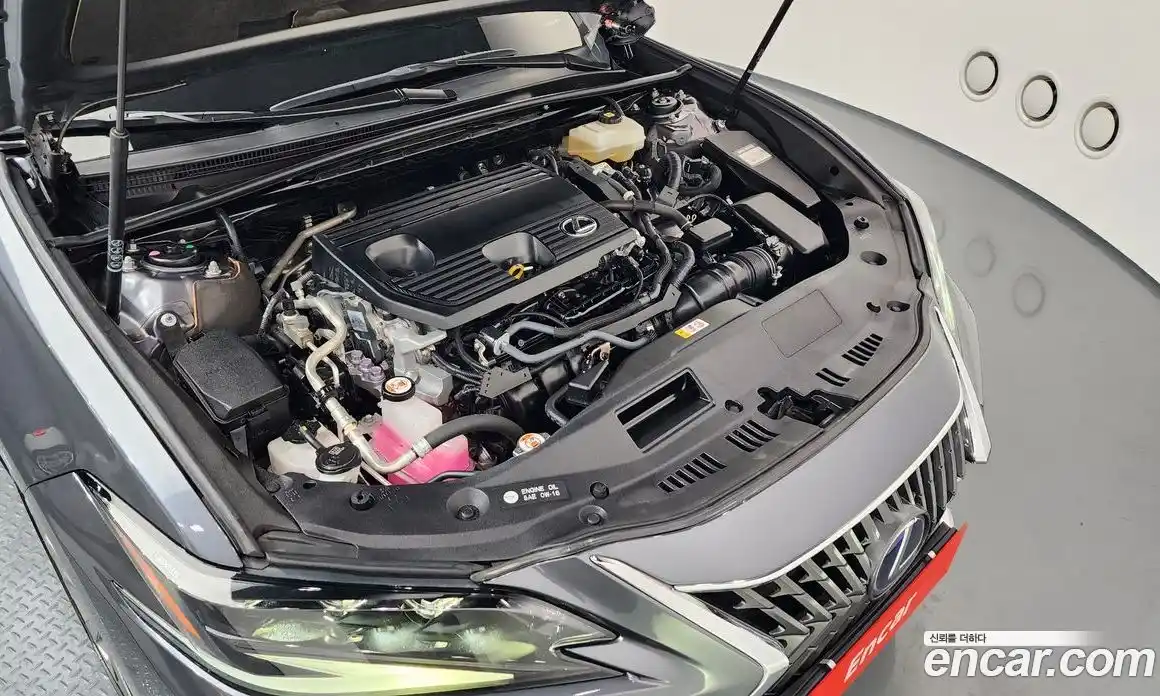 Lexus ES 2022 2.5 гидро, фото 6