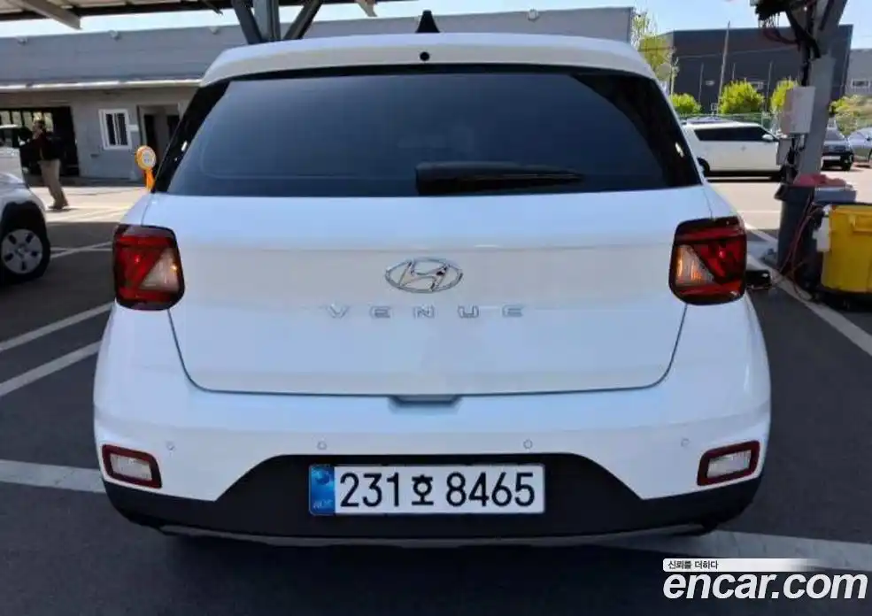 Hyundai Venue 2026 1.6 автомат (гидро), фото 3