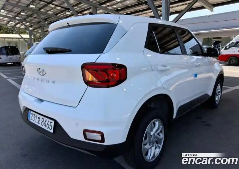 Hyundai Venue 2026 1.6 автомат (гидро), фото 6