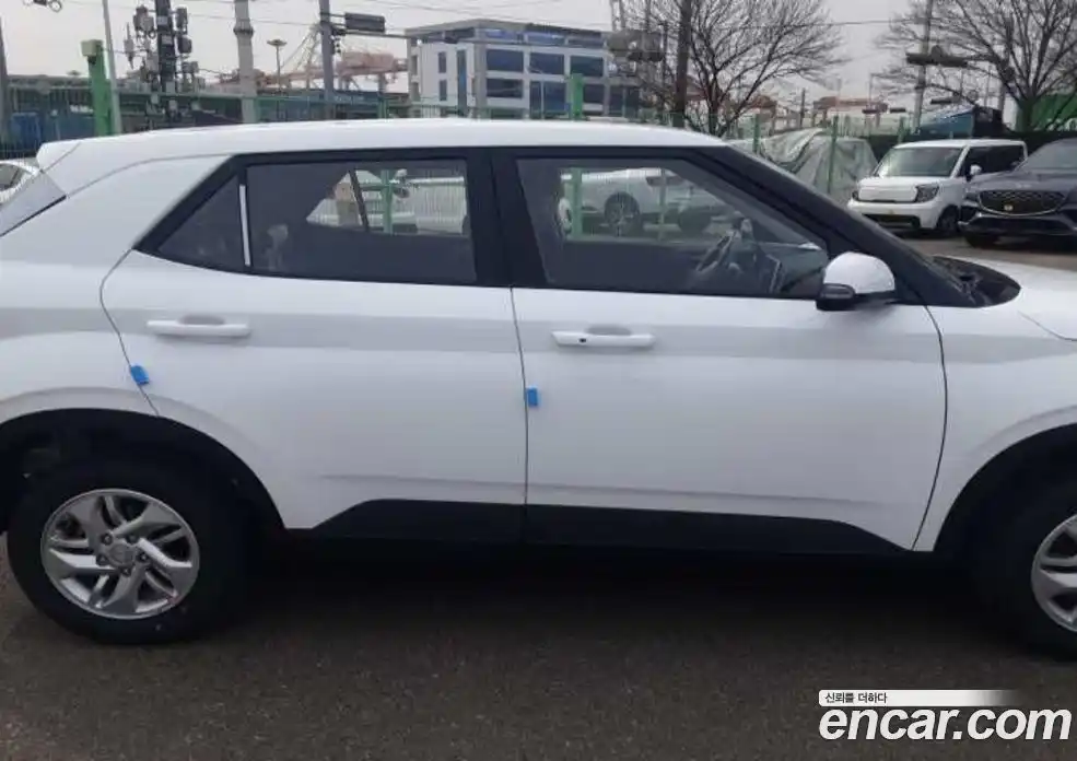 Hyundai Venue 2026 1.6 автомат (гидро), фото 12