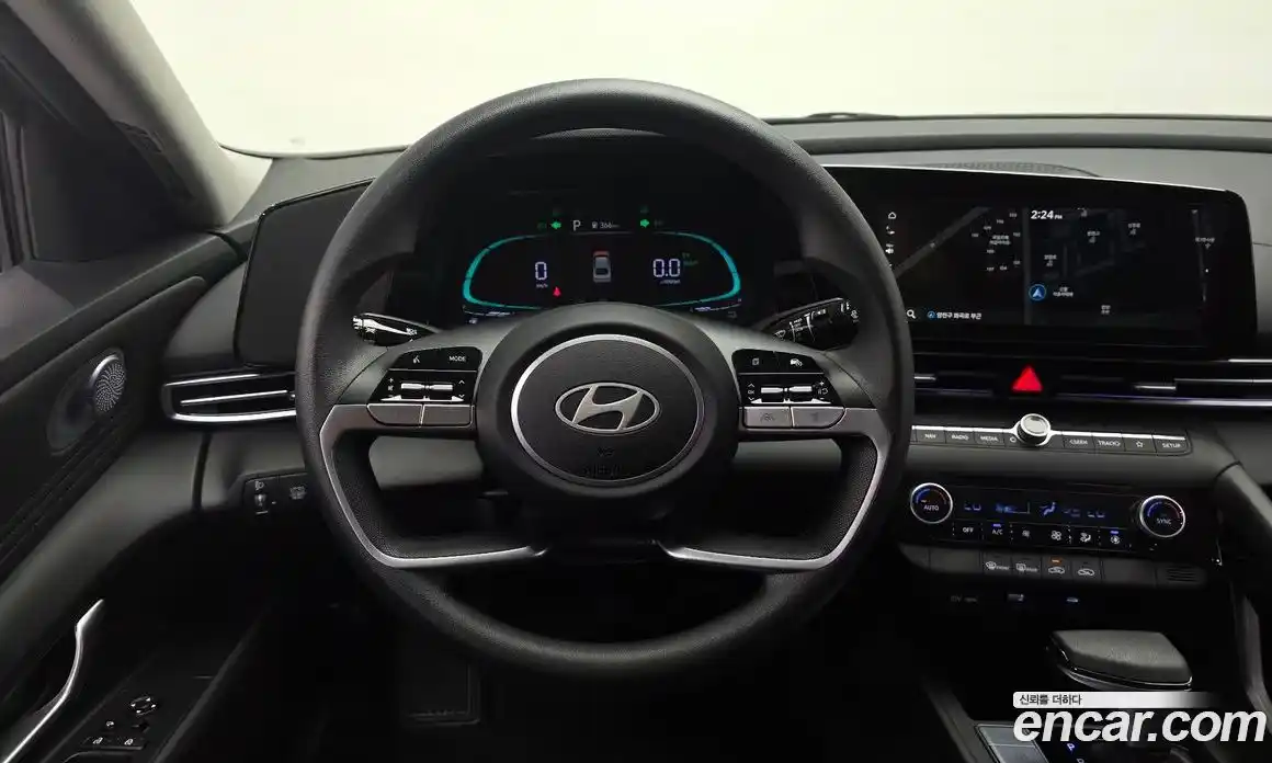 Hyundai Avante 2025 1.6 автомат (гидро), фото 19
