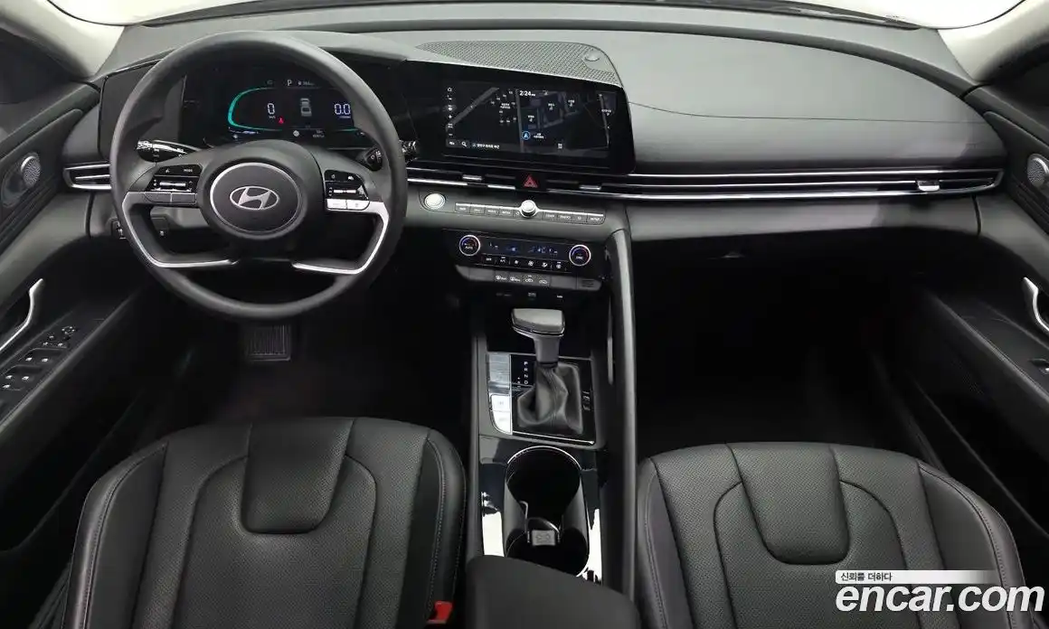 Hyundai Avante 2025 1.6 автомат (гидро), фото 10