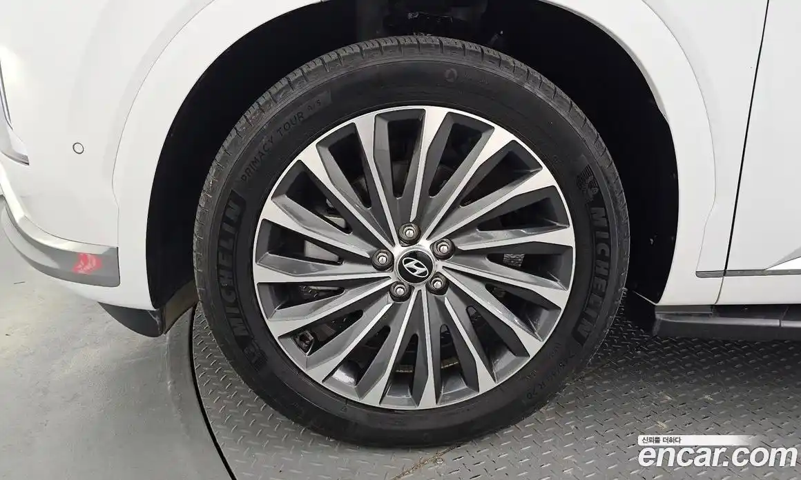 Hyundai Palisade 2023 3.8 автомат (гидро), фото 5