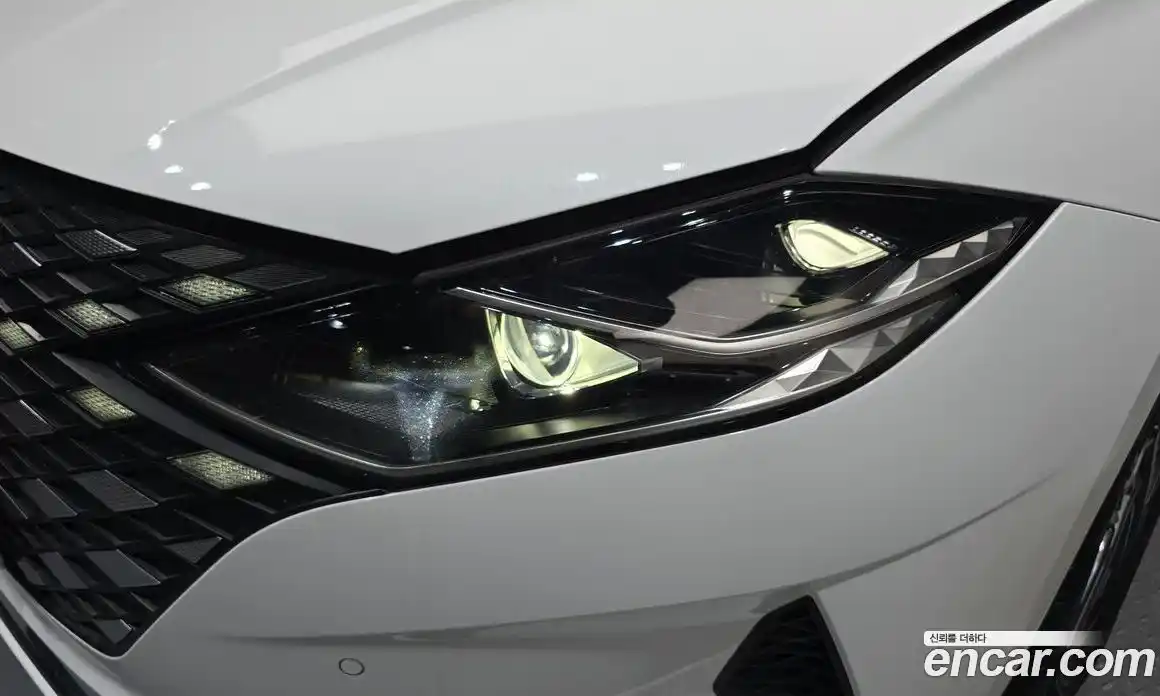 Hyundai Grandeur 2022 3.0 автомат (гидро), фото 8
