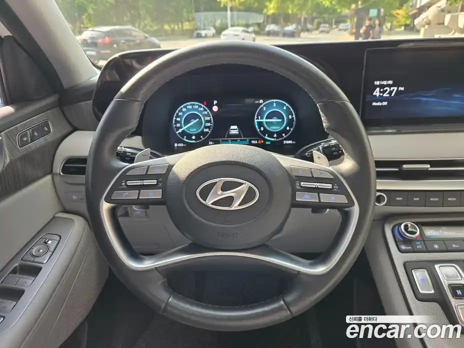 Hyundai Palisade 2023 2.2 автомат (гидро), фото 8