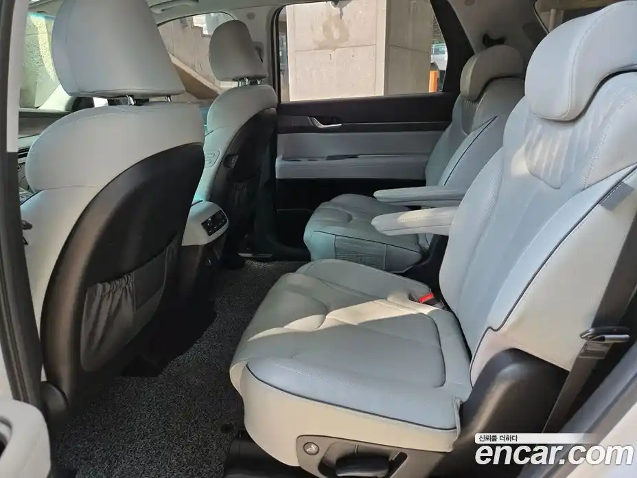 Hyundai Palisade 2023 2.2 автомат (гидро), фото 10