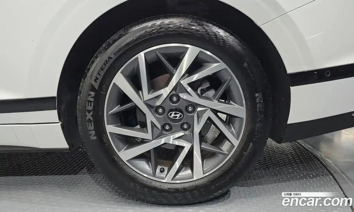 Hyundai Grandeur 2024 2.5 автомат (гидро), фото 7