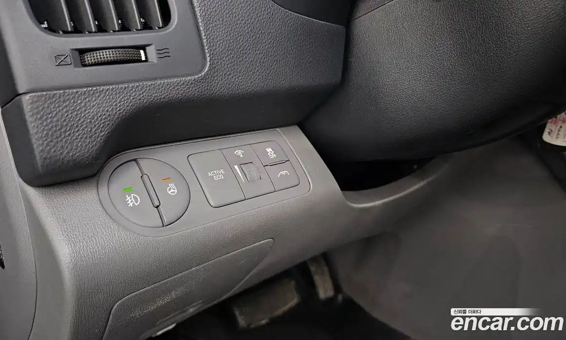Hyundai Starex 2018 2.5 автомат (гидро), фото 23