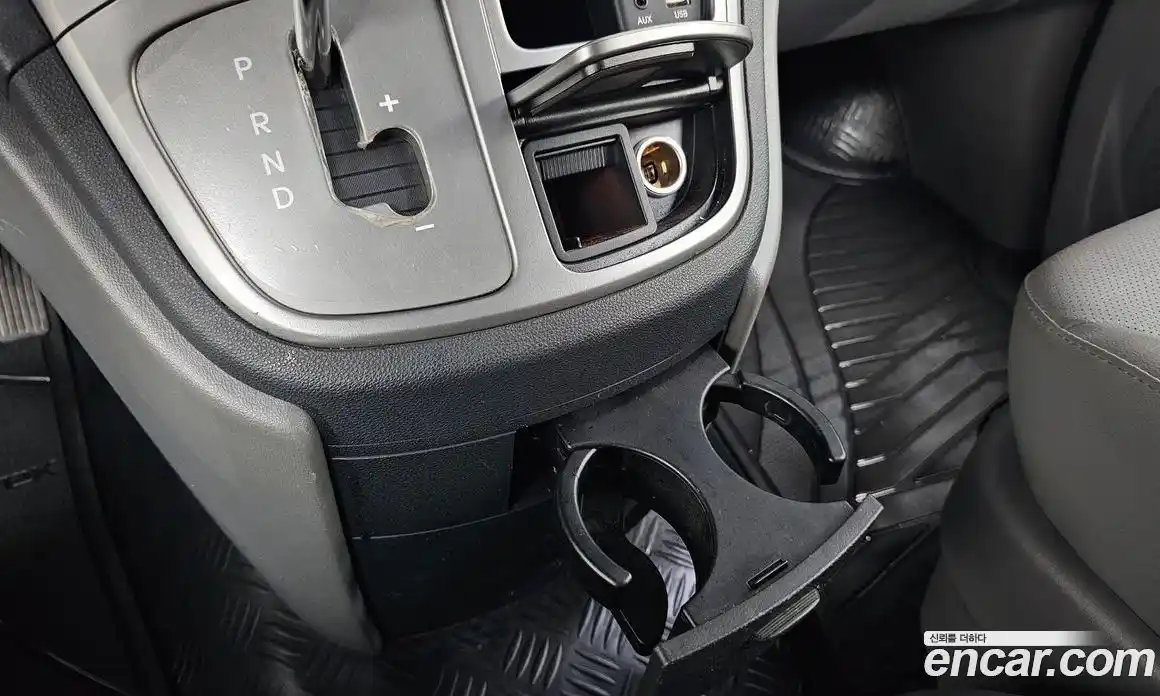 Hyundai Starex 2018 2.5 автомат (гидро), фото 25