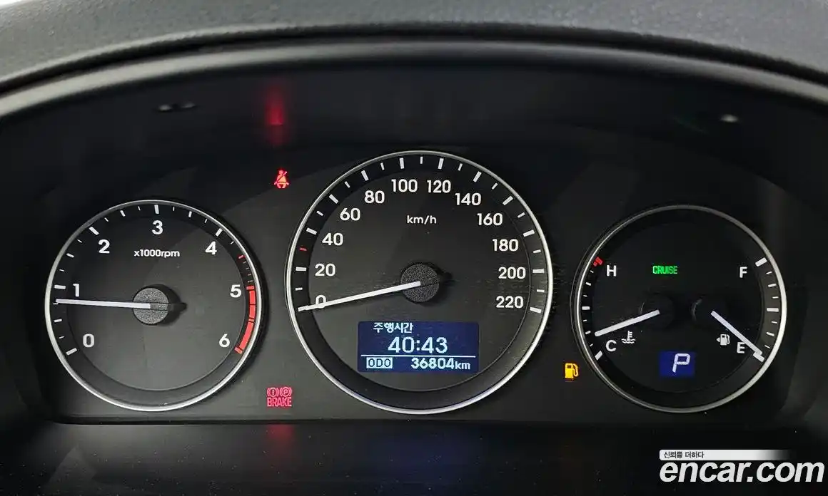 Hyundai Starex 2018 2.5 автомат (гидро), фото 10