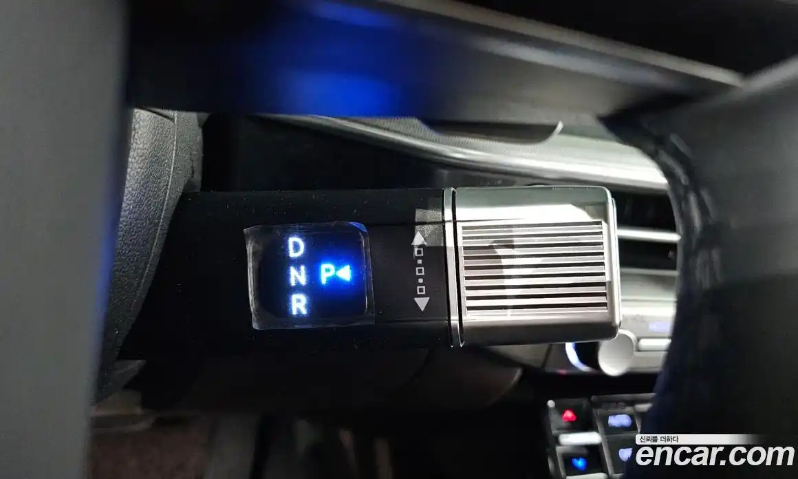 Hyundai Grandeur 2024 1.6 автомат (гидро), фото 9