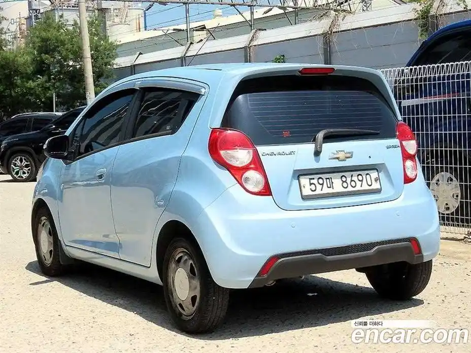 Chevrolet Spark 2015 1.0 гидро, фото 3