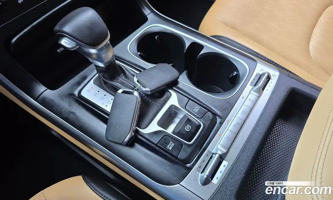 Kia Carnival 2022 2.2 автомат (гидро), фото 12