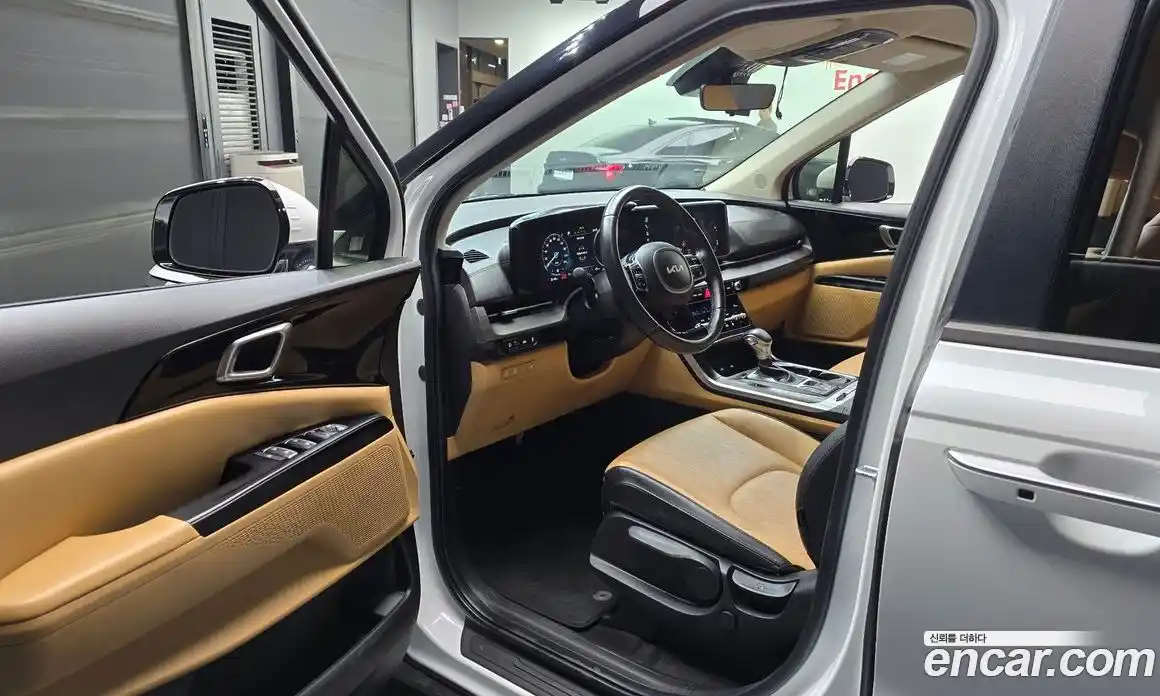Kia Carnival 2022 2.2 автомат (гидро), фото 13
