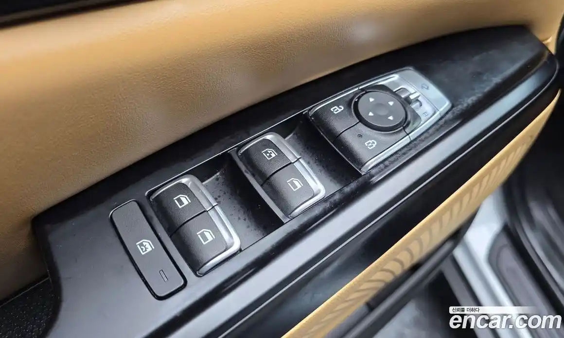Kia Carnival 2022 2.2 автомат (гидро), фото 20