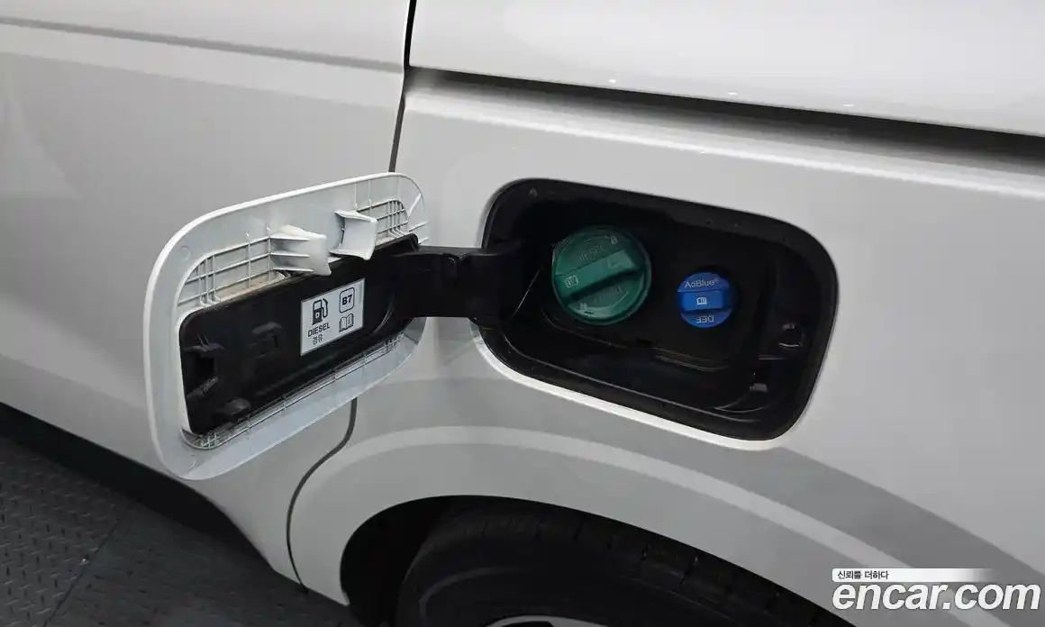 Kia Carnival 2022 2.2 автомат (гидро), фото 30
