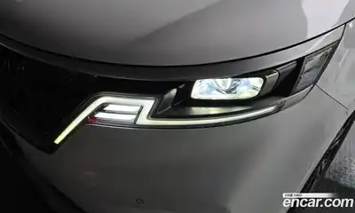 Kia Carnival 2022 2.2 автомат (гидро), миниатюра 8