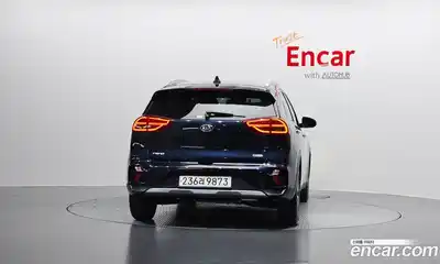Kia Niro 2021 1.6 автомат (гидро), миниатюра 4