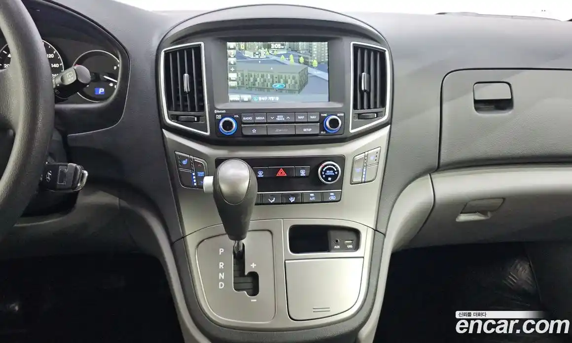 Hyundai Starex 2018 2.5 автомат (гидро), фото 14