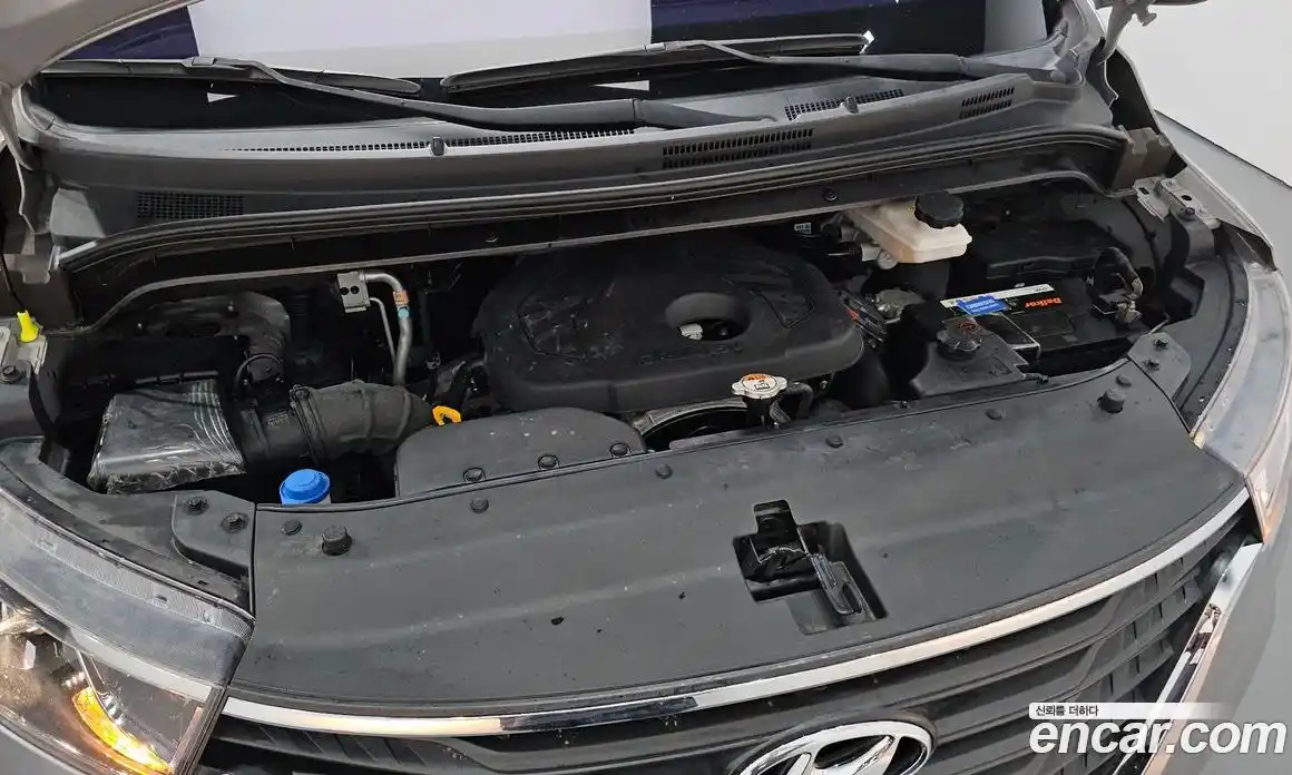 Hyundai Starex 2018 2.5 автомат (гидро), фото 6