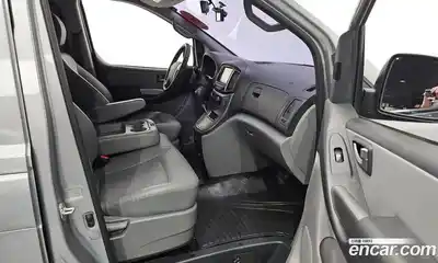 Hyundai Starex 2018 2.5 автомат (гидро), миниатюра 10