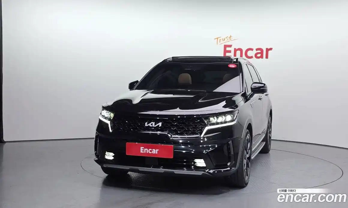 Kia Sorento 2023 2.2 автомат (гидро), фото 3