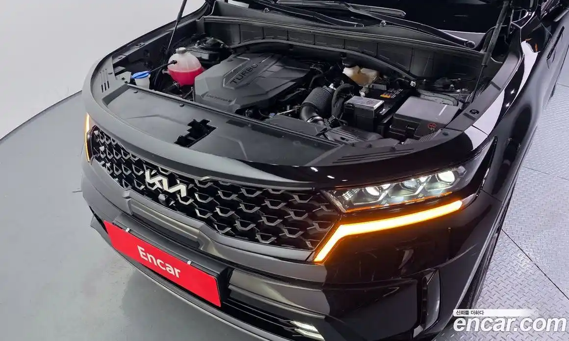 Kia Sorento 2023 2.2 автомат (гидро), фото 6