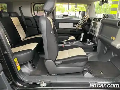 Toyota FJ Cruiser 2010 4.0 гидро, миниатюра 7