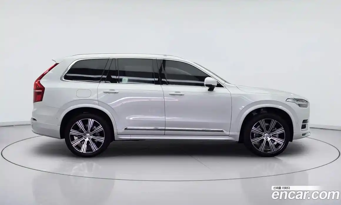 Volvo XC90 2025 2.0 автомат (гидро), фото 3