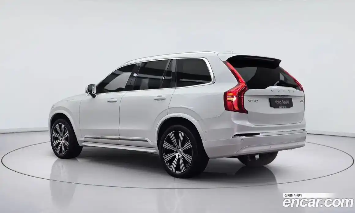 Volvo XC90 2025 2.0 автомат (гидро), фото 4