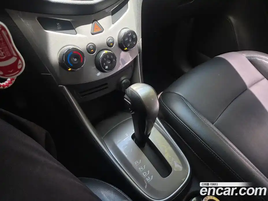 Chevrolet Trax 2015 1.4 автомат (гидро), фото 14