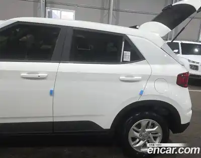 Hyundai Venue 2026 1.6 автомат (гидро), миниатюра 5