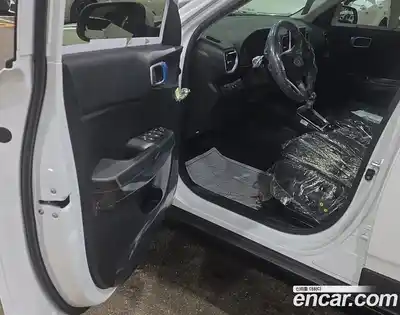 Hyundai Venue 2026 1.6 автомат (гидро), миниатюра 6
