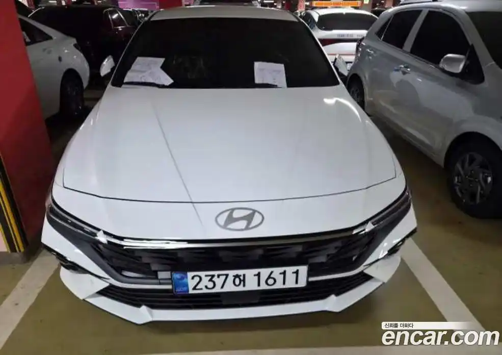 Hyundai Avante 2026 1.6 автомат (гидро), фото 14