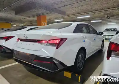 Hyundai Avante 2026 1.6 автомат (гидро), миниатюра 6