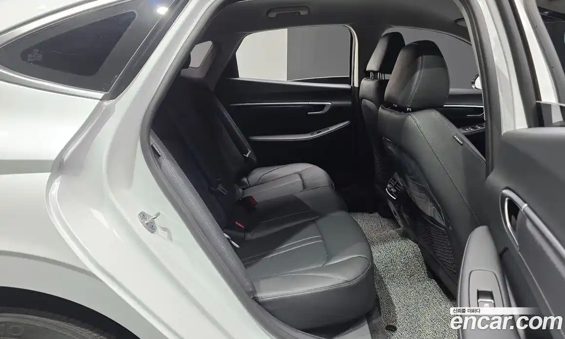 Hyundai Sonata 2026 1.6 автомат (гидро), фото 18