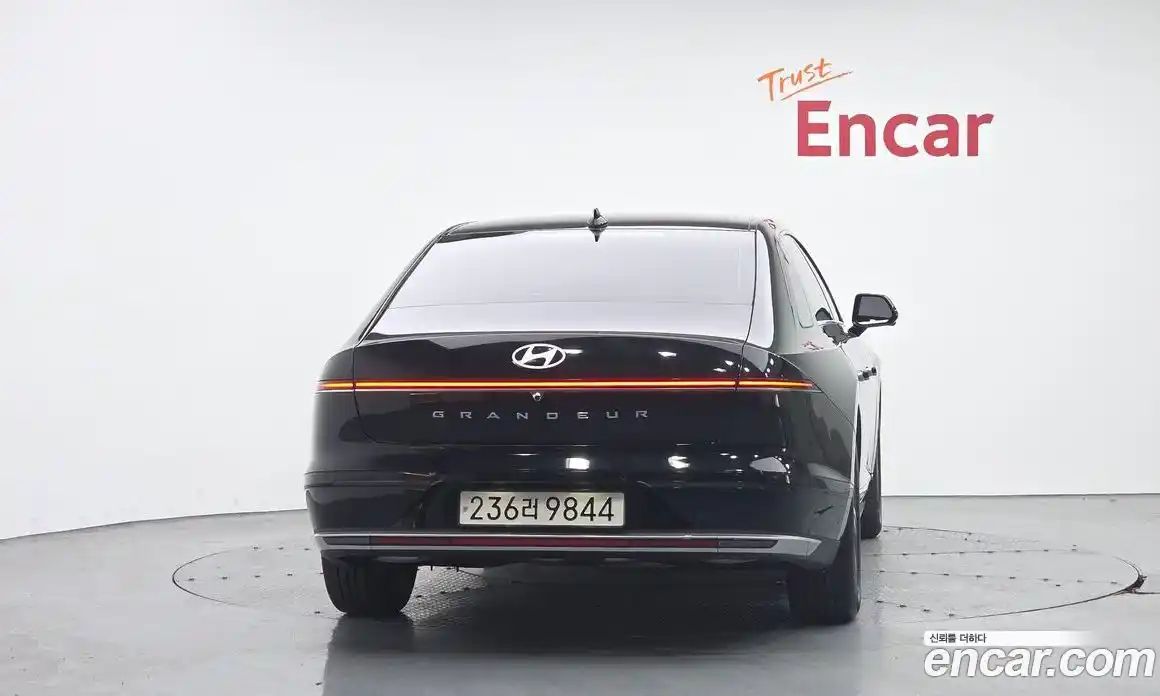 Hyundai Grandeur 2024 1.6 автомат (гидро), фото 4