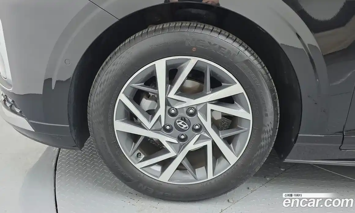 Hyundai Grandeur 2024 1.6 автомат (гидро), фото 5