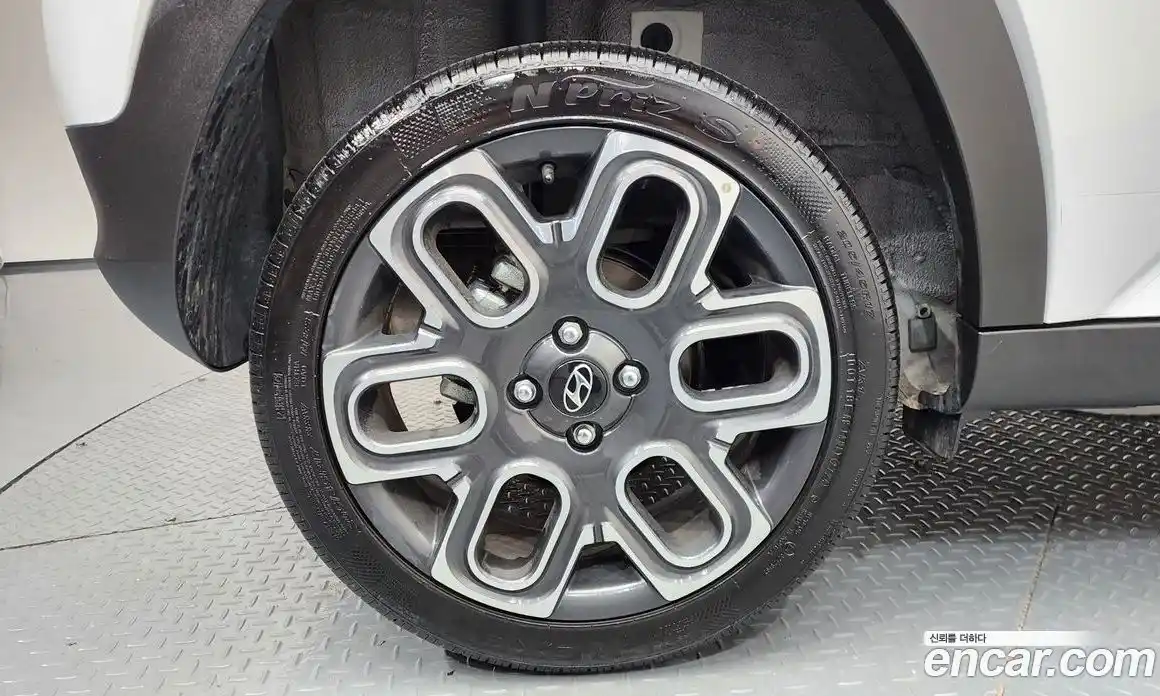 Hyundai Casper 2024 1.0 автомат (гидро), фото 5