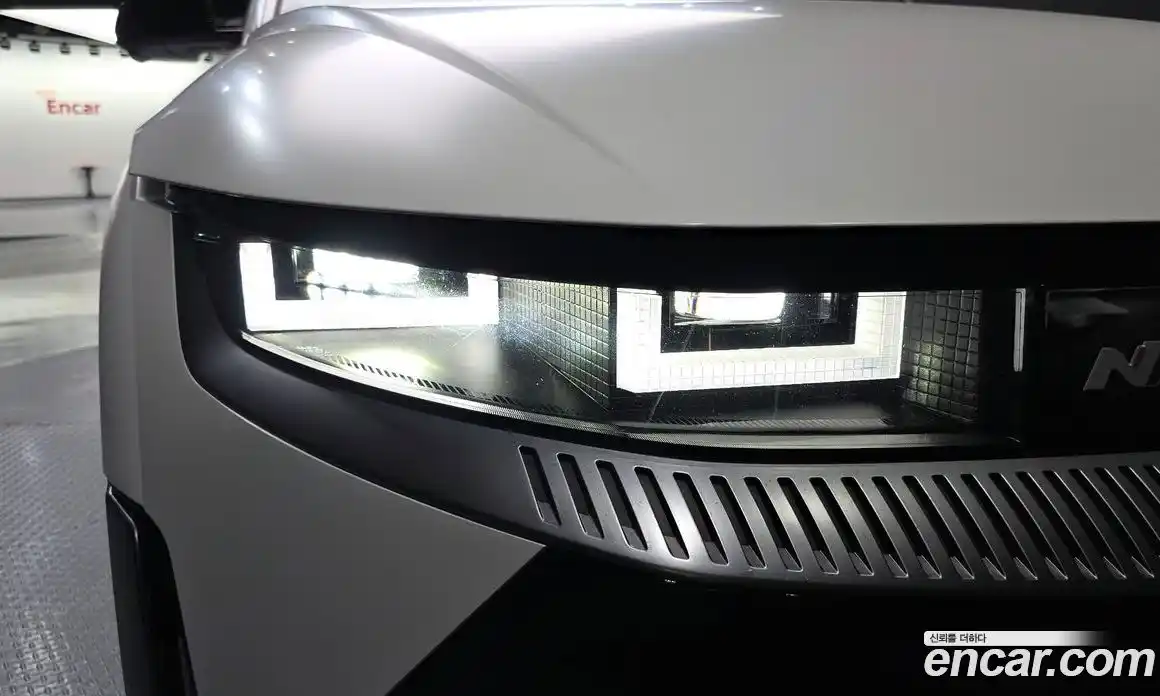 Hyundai Ioniq 5 2023 0.1 автомат (гидро), фото 8
