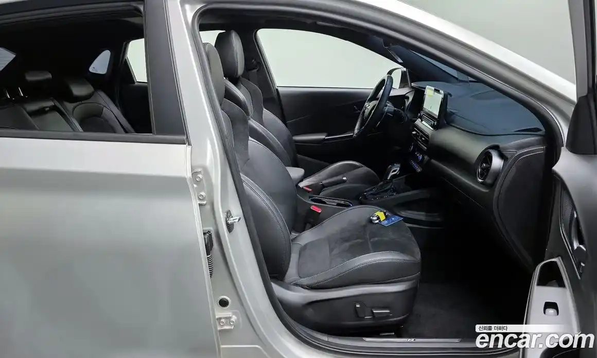 Hyundai Kona 2022 2.0 автомат (гидро), фото 16