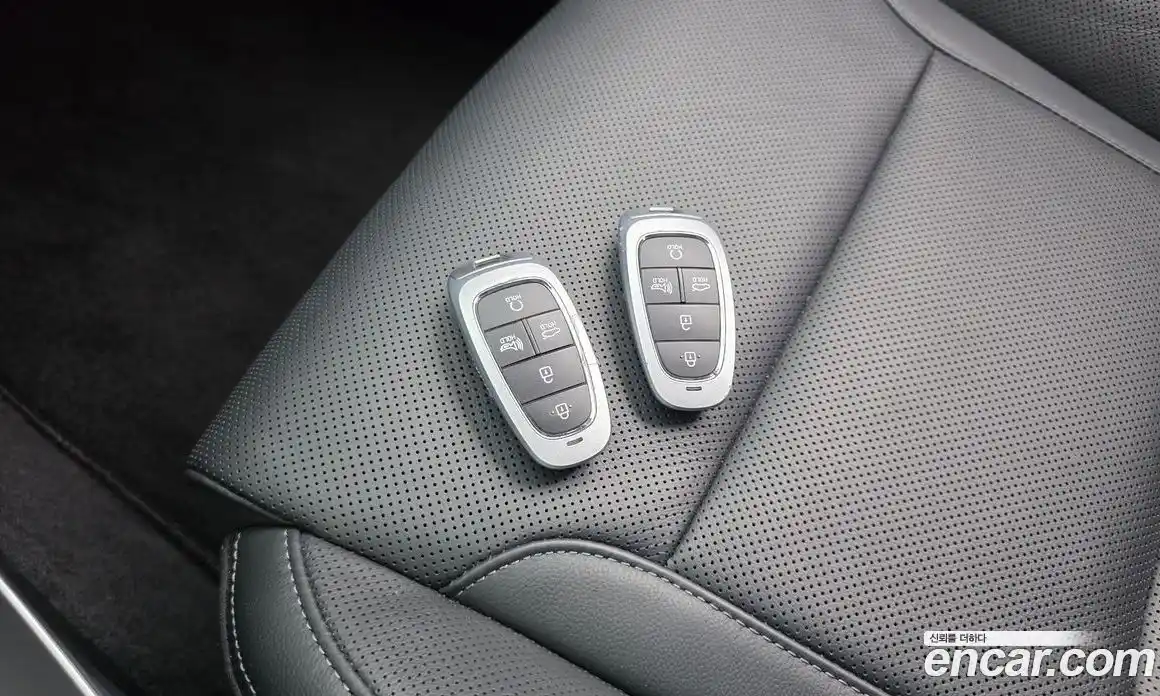 Hyundai Grandeur 2022 2.5 автомат (гидро), фото 18